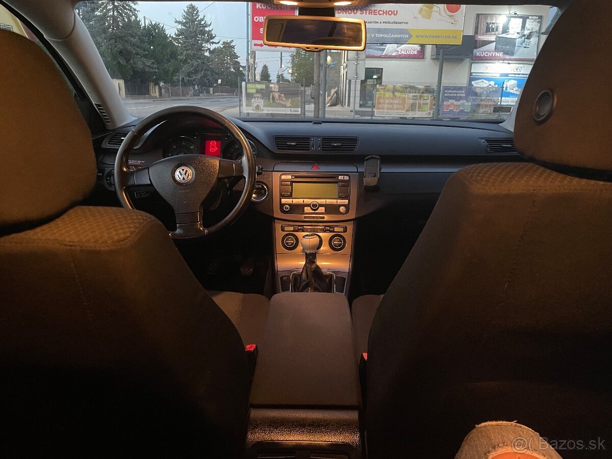 Predám Volkswagen Passat B6 - 4