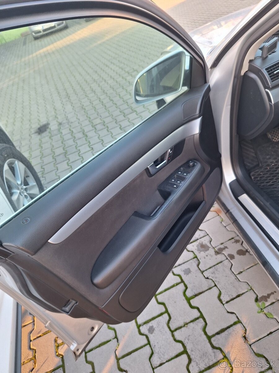 Rozpredám Audi A4 S4 B7 Quattro - 4