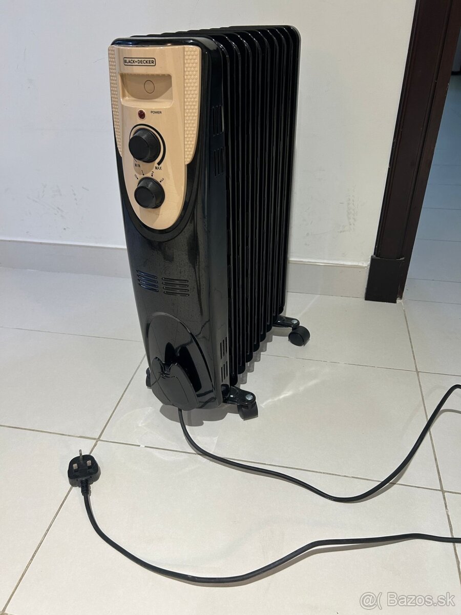 Elektrický olejový radiátor Black ‘n Decker - 4