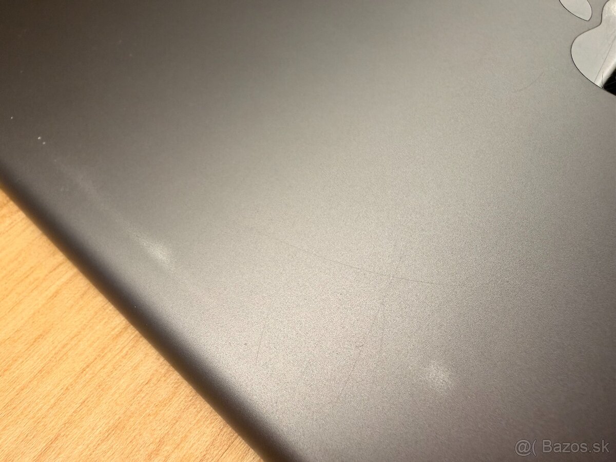 📱 iPad 7. generácie (A2197) 32GB, WiFi - 4
