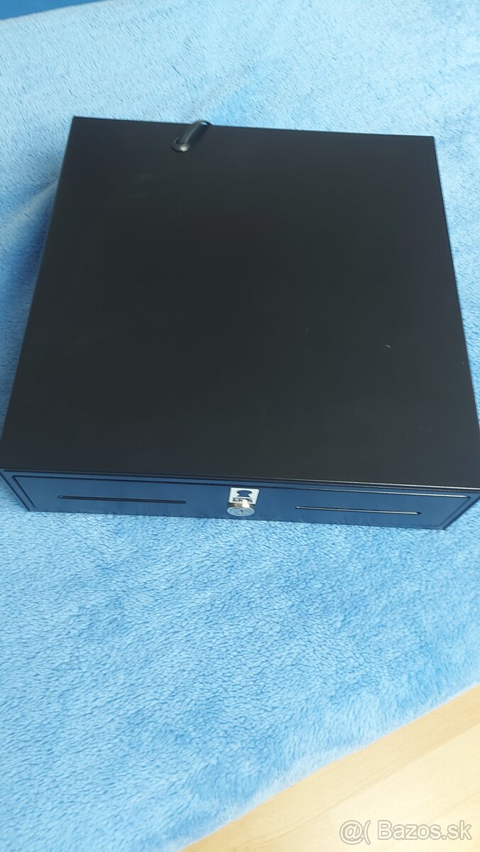 Skener s pokladnicnou zasuvkou - 4