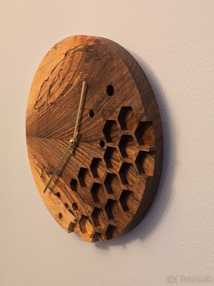 Nástenne orechové hodiny - 4