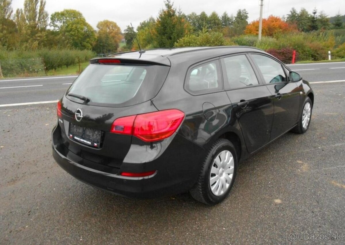 Opel Astra 1,6 85 kW KLIMA Serviska benzín - 4