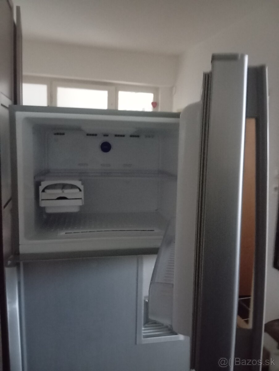 NOVA CENA: SAMSUNG- veľkorozmerna chladnička - 4