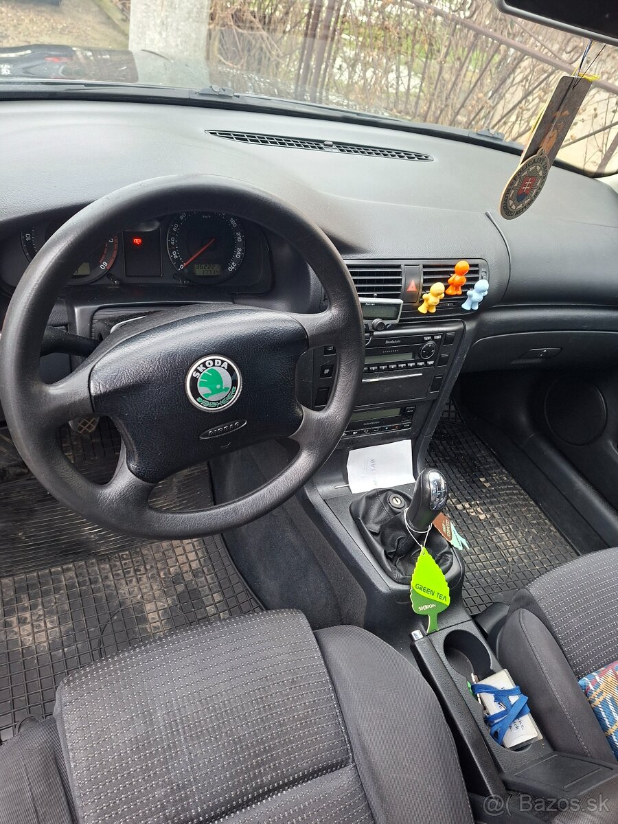 Skoda Superb 1.9tdi 96kw - 4