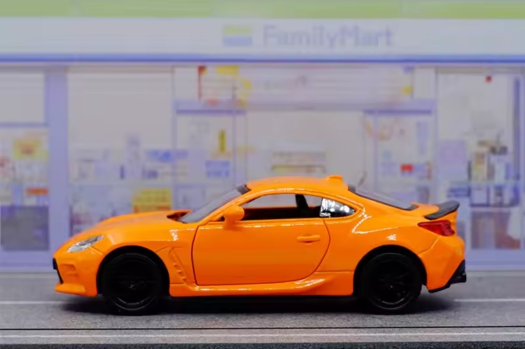 Model Toyota GR86 1:37 - 4