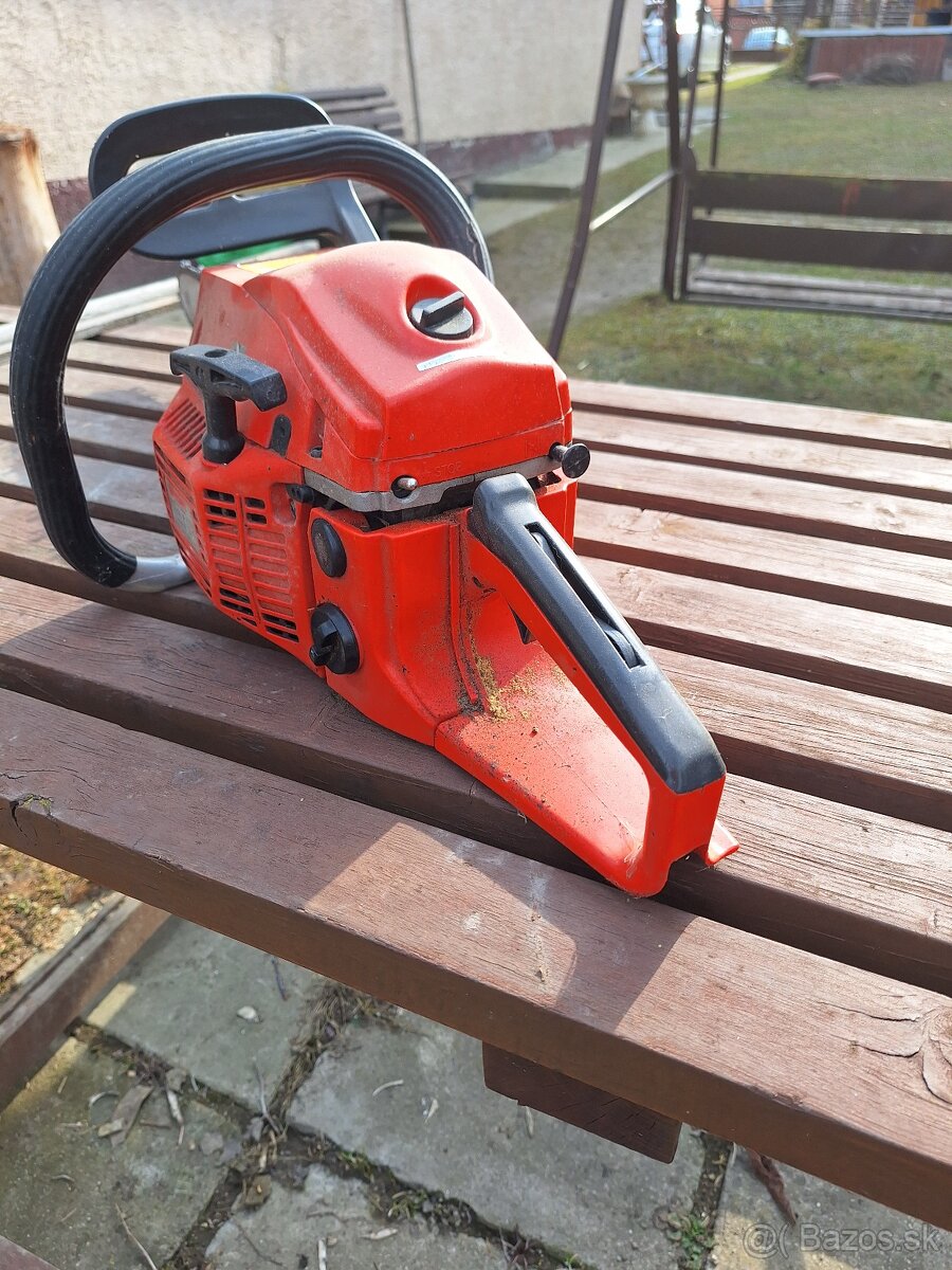 Predám motorovú pílu HECHT - 4