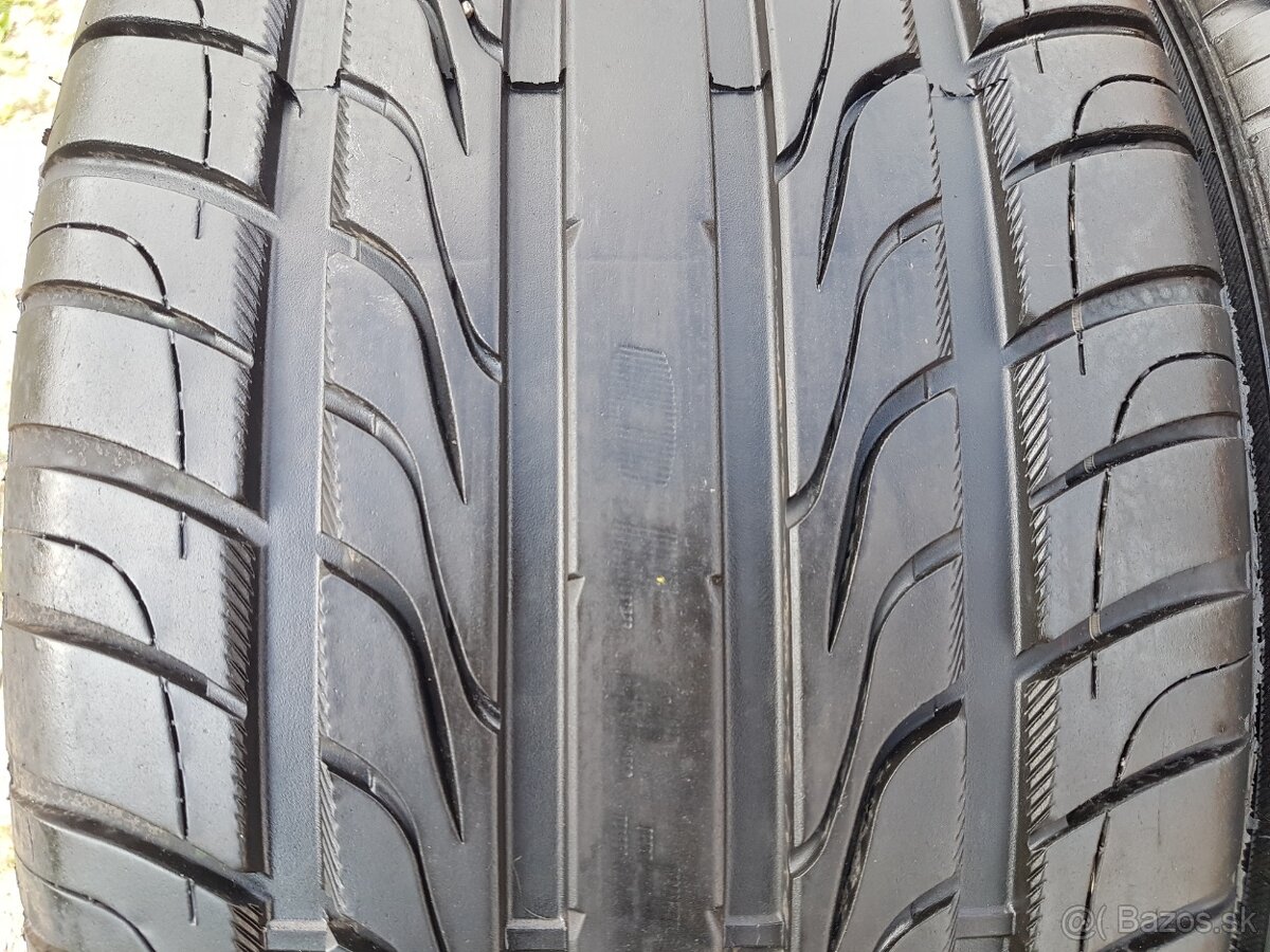 285/35 r22 letné pneumatiky 4ks Tracmax - 4