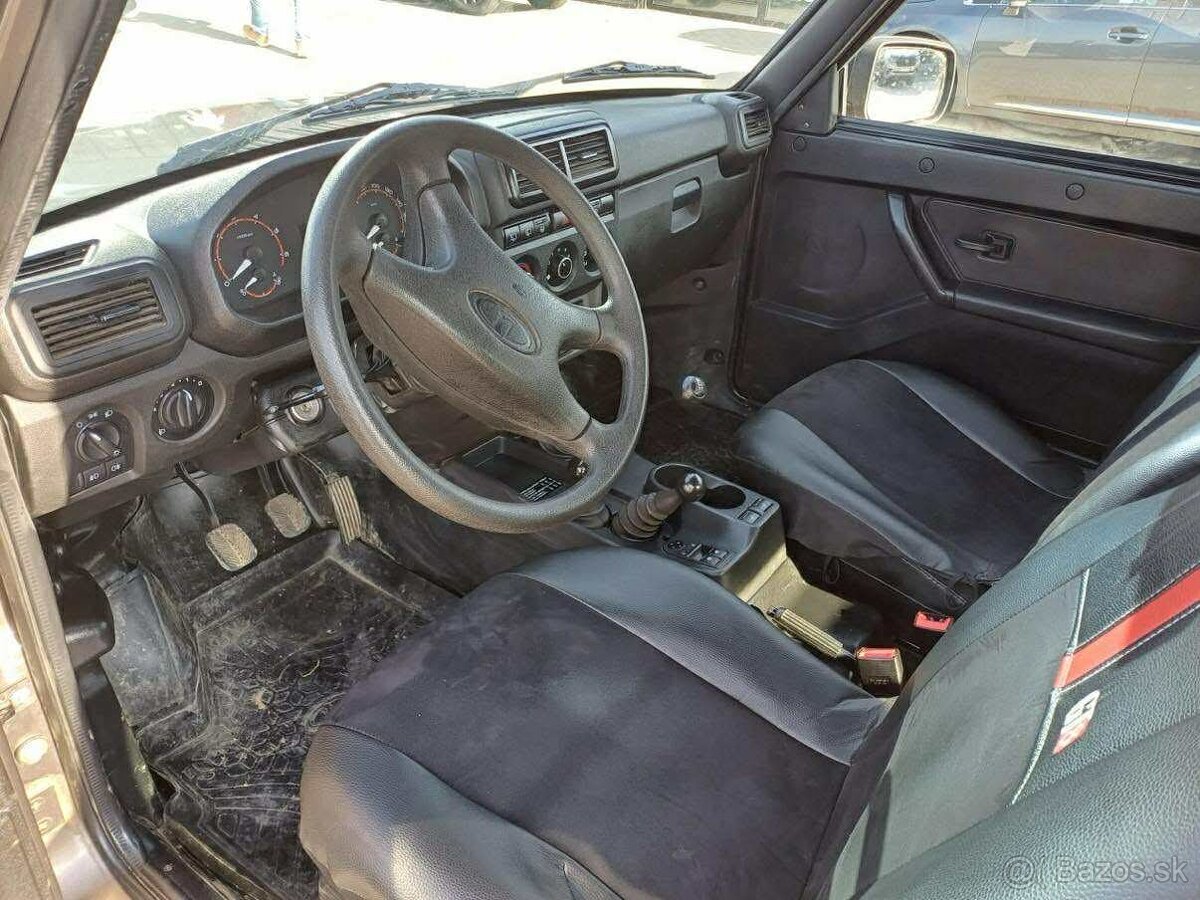 LADA Niva 4x4 Urban - 4
