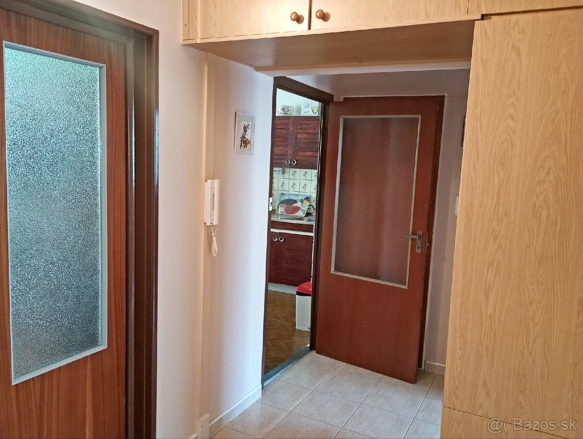 Krásny 3 izbový byt na predaj. - 4