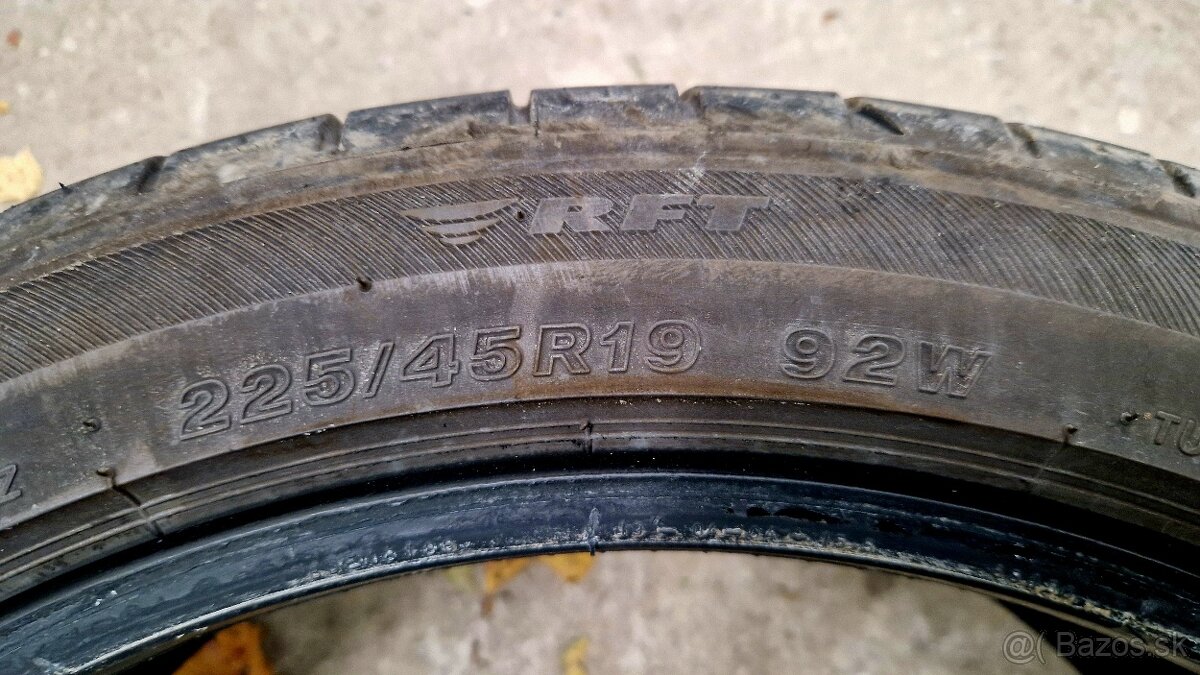 225/45r19 Bridgestone Potenza S001 RunFlat - 4