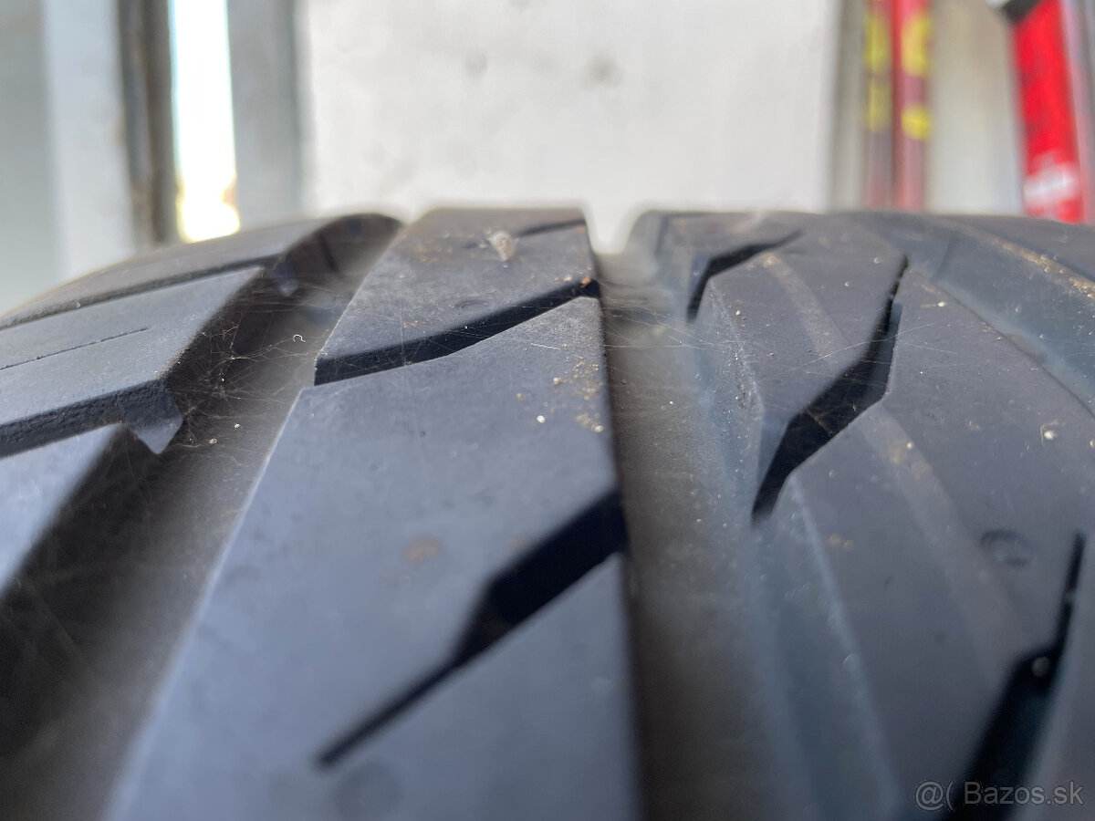 PNEU 225/45 R17 HECTORRA 3 - 4