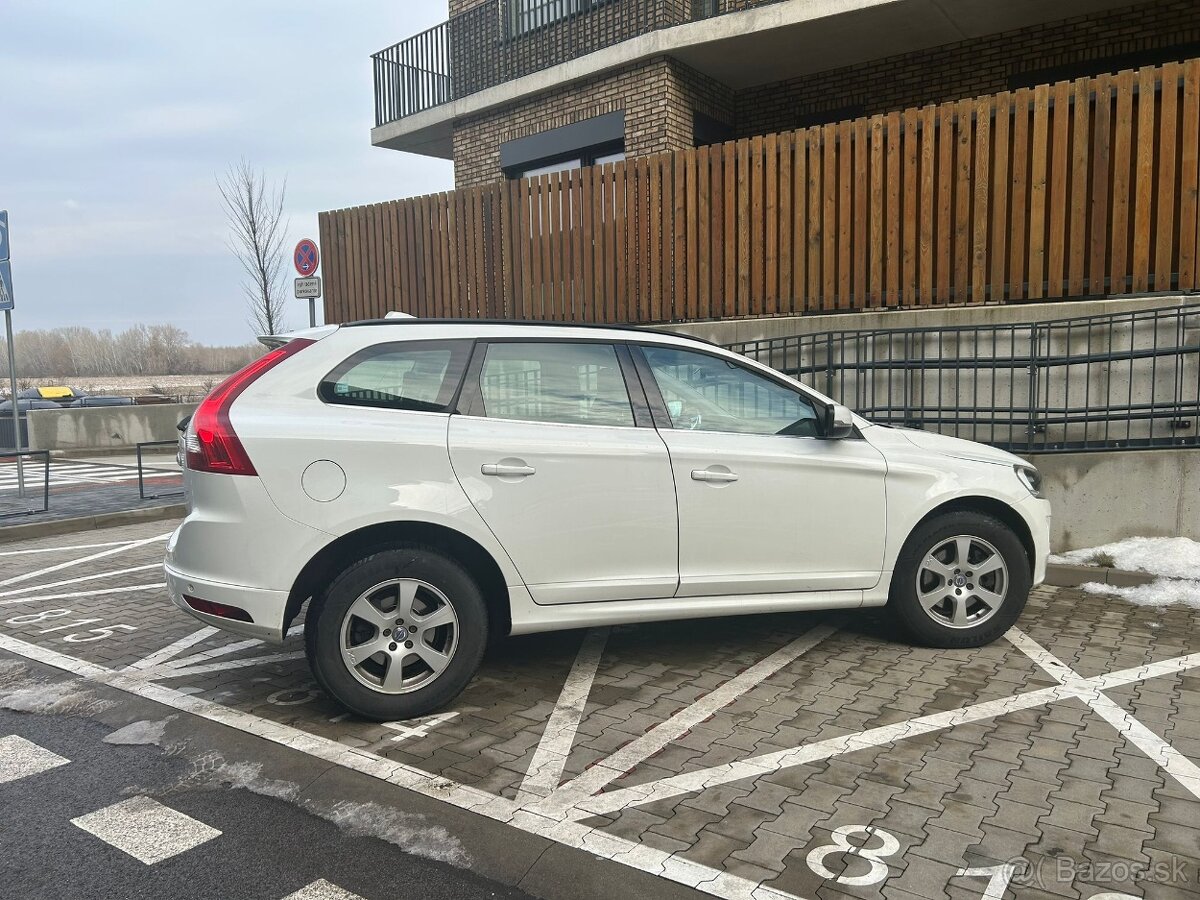 Volvo XC60 - 4