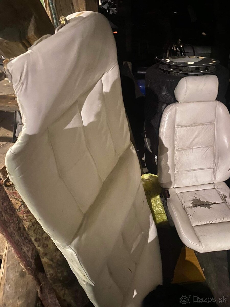 Bmw e36 interier sedan - 4