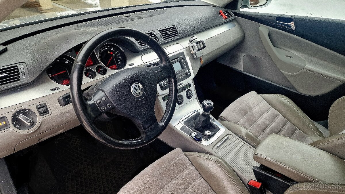 VW passat B6, 2.0 tdi, 103 kW, 4 × 4 - 4