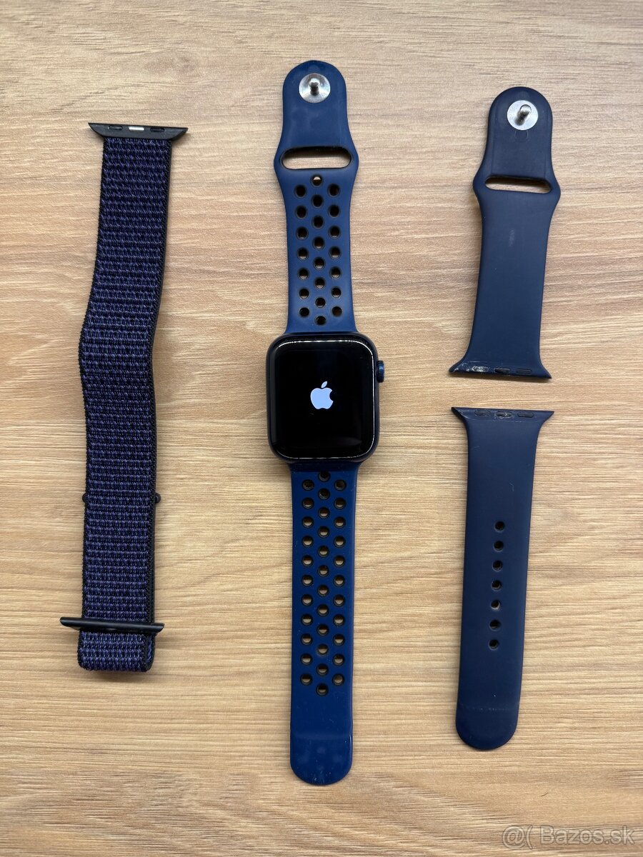 Apple Watch Series 6 - 4