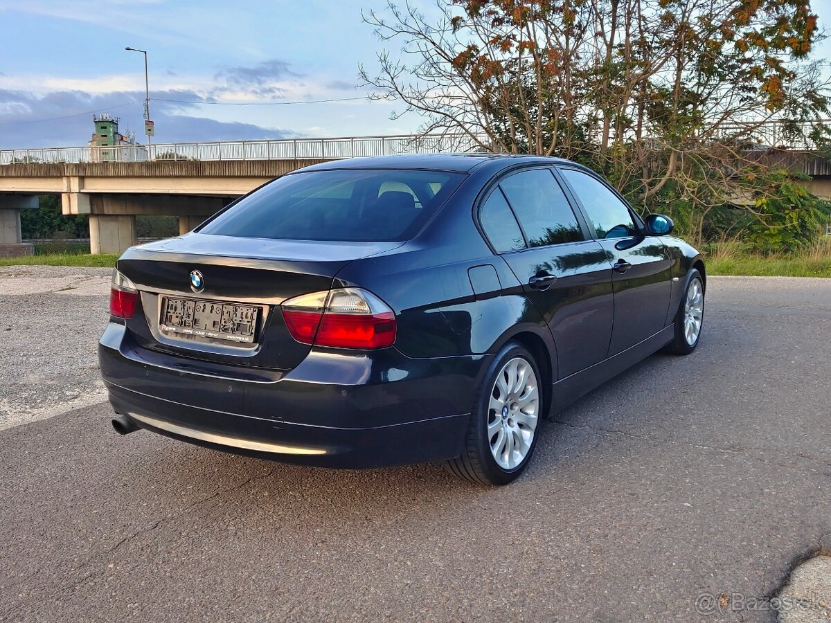 BMW 318d E90 • 2008 • 233tis km • 105 kW - 4