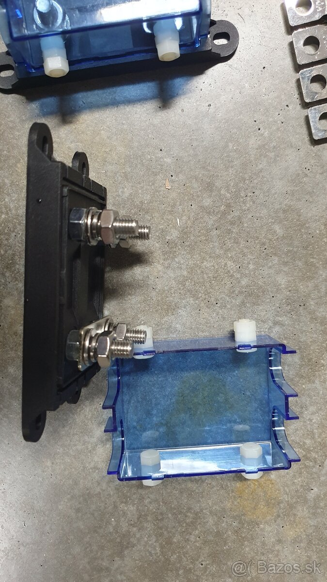 Poistky a drziaky 150A MEGA - 4