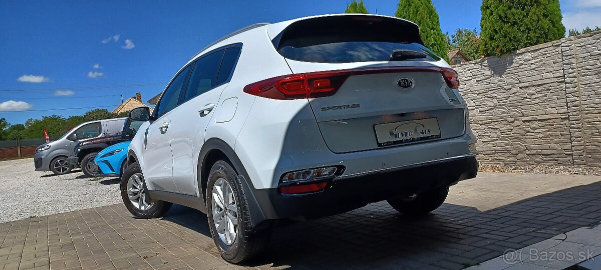 Kia Sportage 1.6 CRDi Gold Možný Leasing - 4