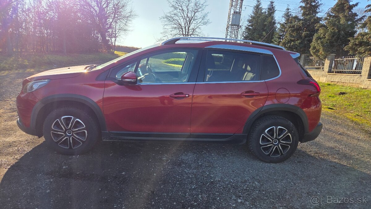 Peugeot 2008 1.6 BLUE HDI - 4