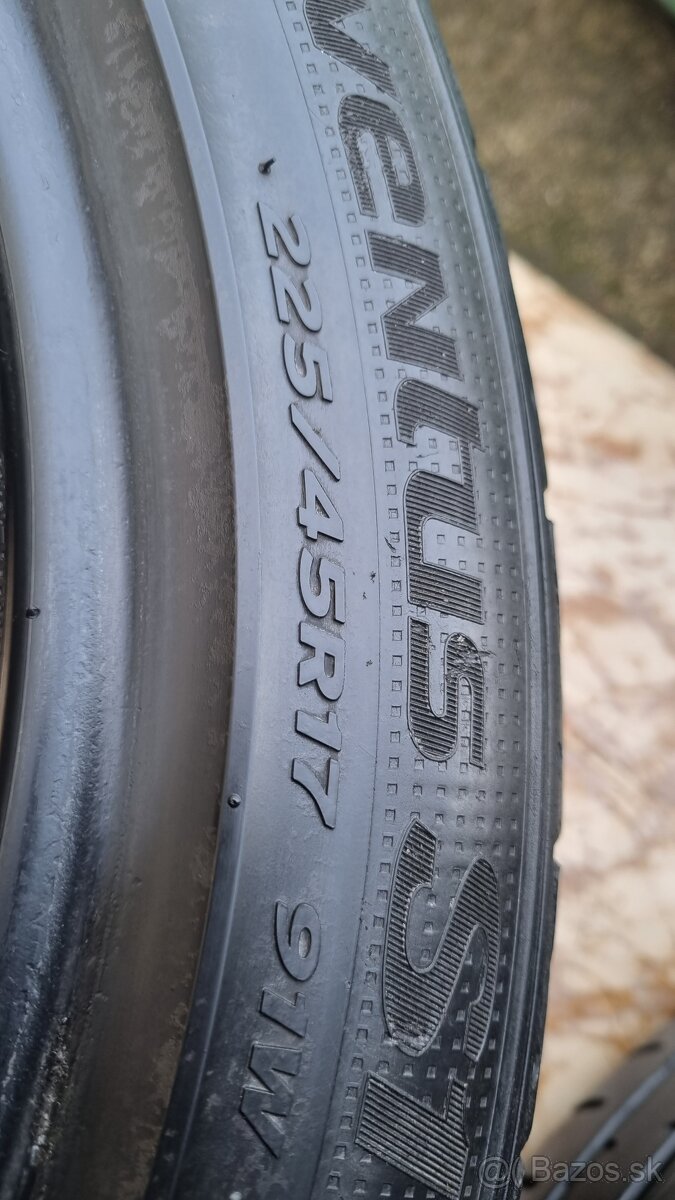 Letne pneu 225/45/17 HANKOOK - 4