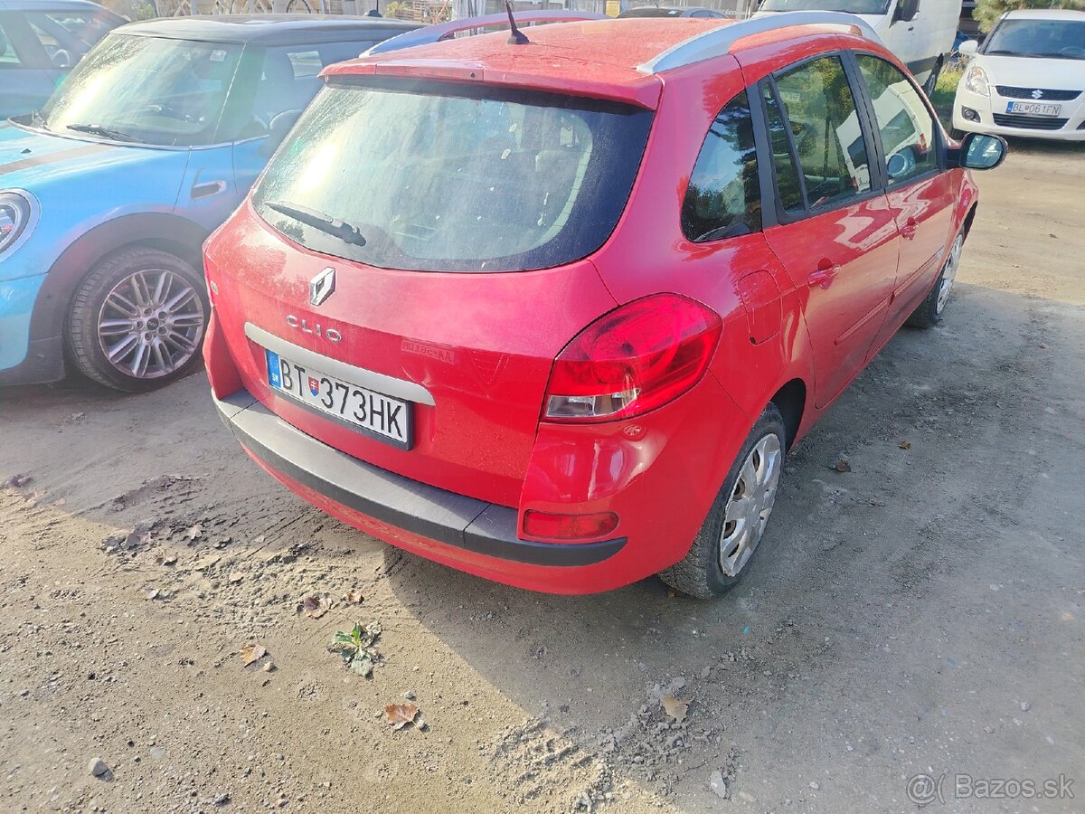 Renault Clio Face Lift 2012 - 4