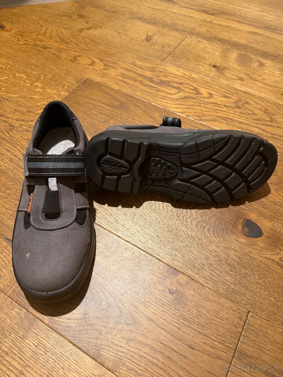 Predám 2 kusy nových ženských pracovných topánok - 4