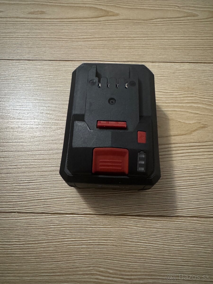 Predám batériu PARKSIDE performance 8Ah - 4