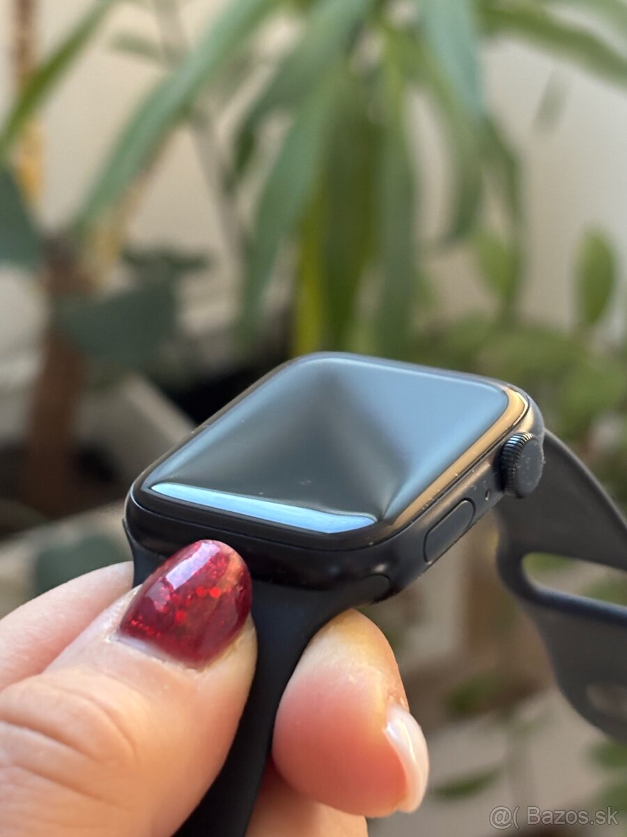 Apple watch SE 2.gen 44mm - 4