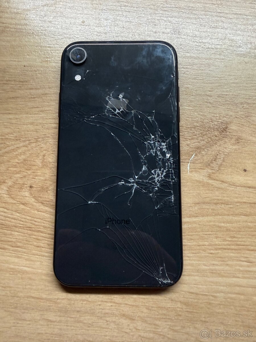 Predám iPhone XR 2018 64gb - 4