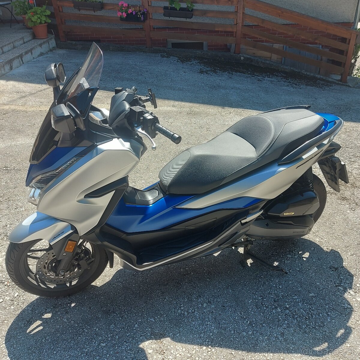 Honda Forza 125 - 4