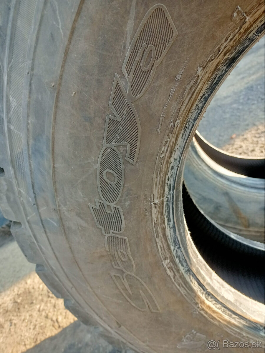 Pneu SATOYA 315 80 R22,5 - 4