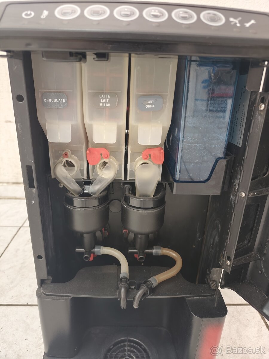 Kávomat Nescafé - 4