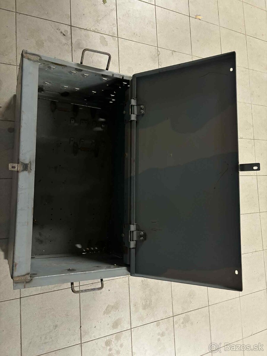 Úložný box na náradie - kovový/sivý - 4