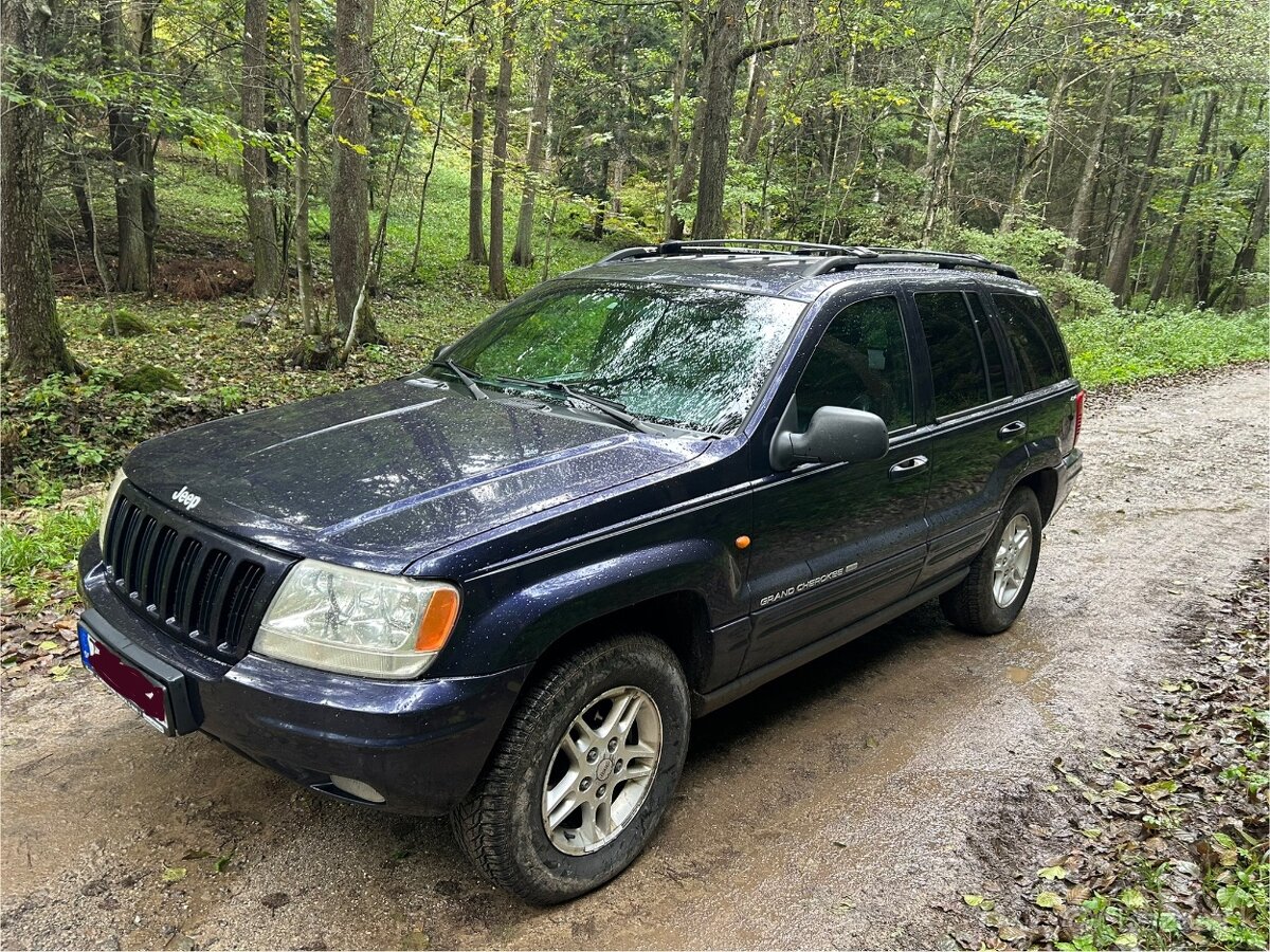 Jeep Grand Cherokee - 4