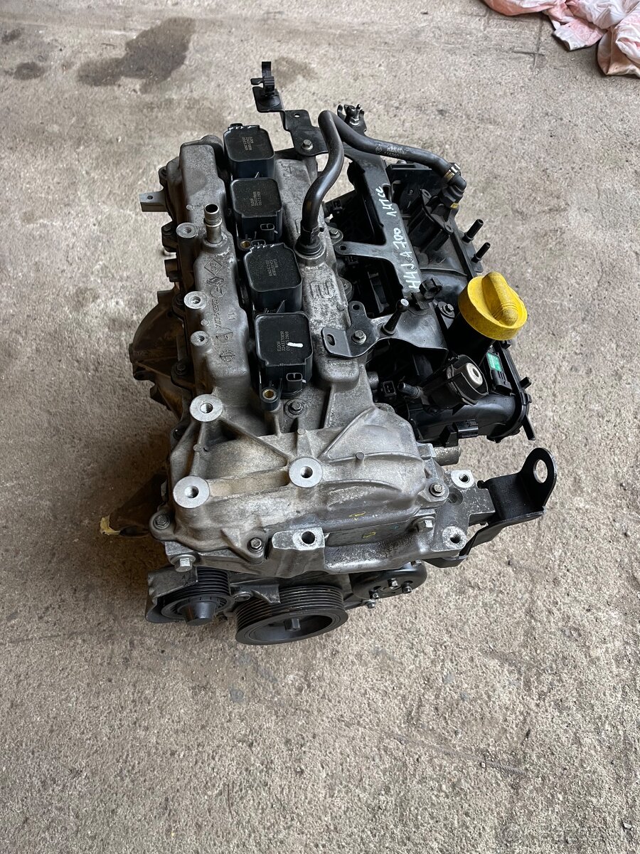 RENAULT SCENIC III MEGANE III 1.4tce-96Kw—-MOTOR H4J A 700 - 4