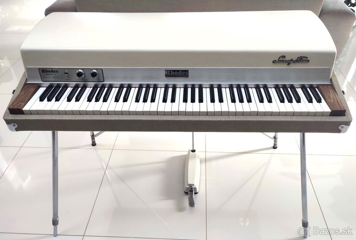 RHODES MARK I SeventyThree rok 1975 - 4