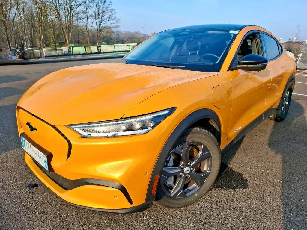 Ford Mustang Mach-E 75,7 kWh RWD STD za 31.490 € s DPH - 4