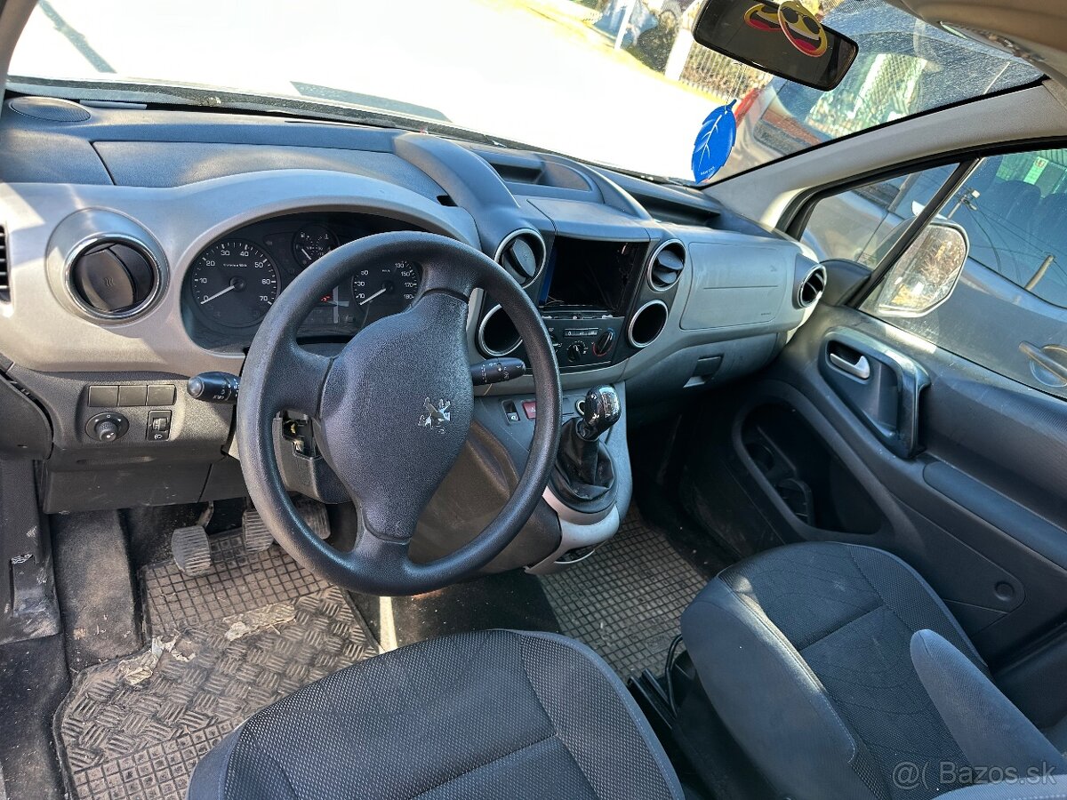 Rozpredám Peugeot Partner 1.6 HDI - 4