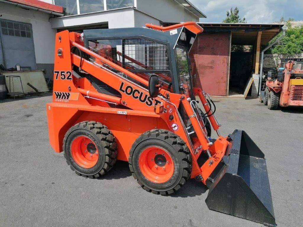 Predám LOCUST 752 po úplnej GO - 4