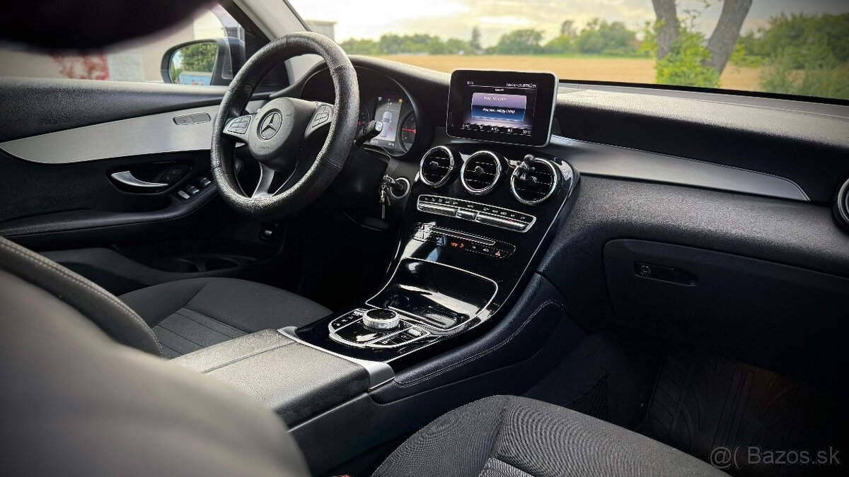 Mercedes GLC 250d 4MATIC A/T - 4