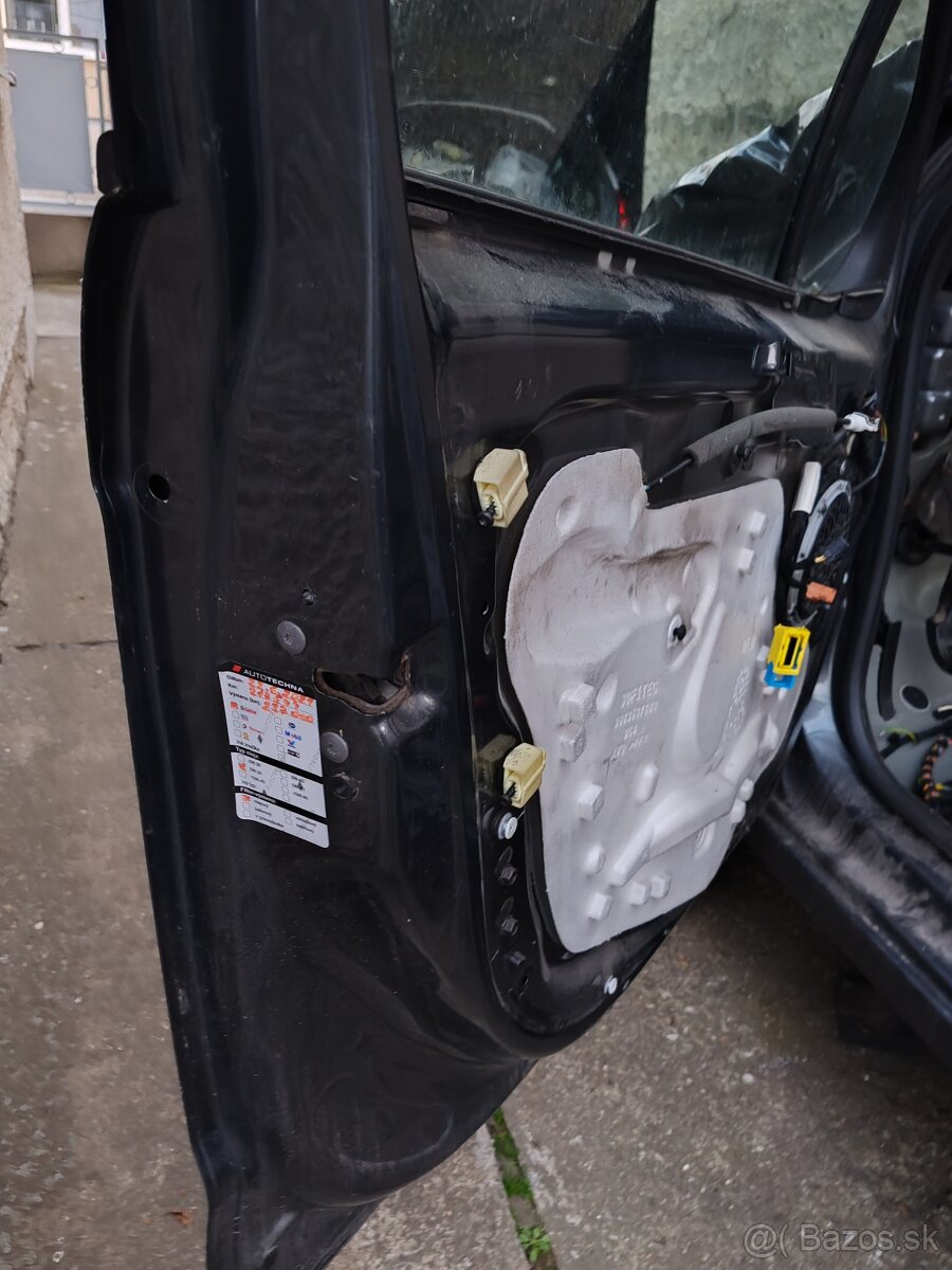 C3 II. 2010-2019 šoférove dvere - 4