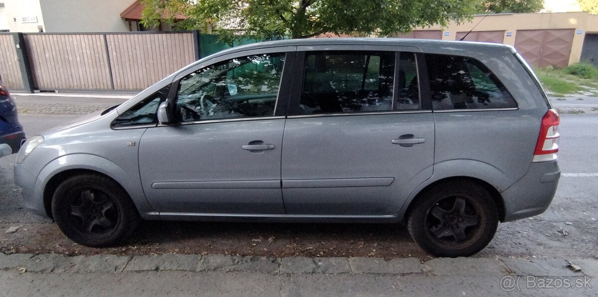7miesta Zafira, 1,6 benzín, odpočet DPH - 4