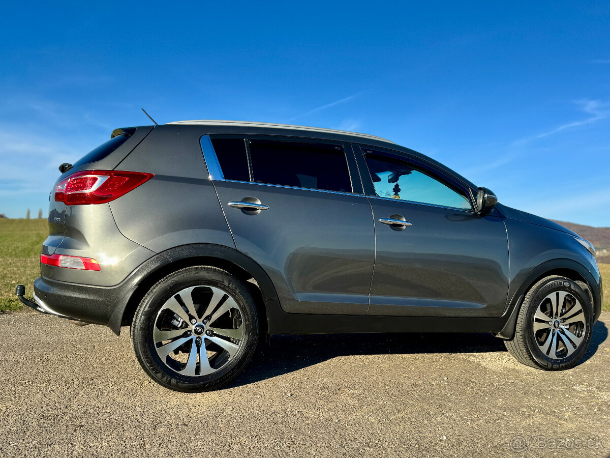 KIA Sportage 1.7 CRDi, 106 000km, SR, ťažné. - 4