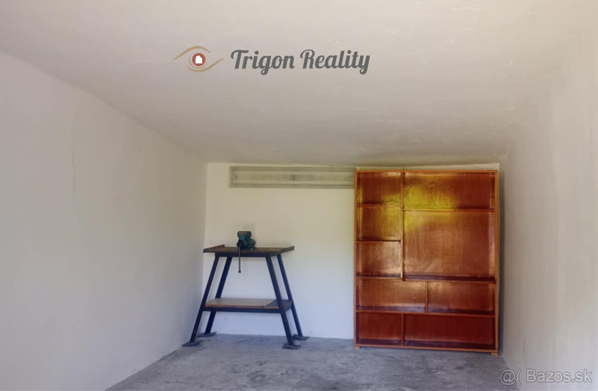 GARÁŽ - LETECKÉ POLE - 4