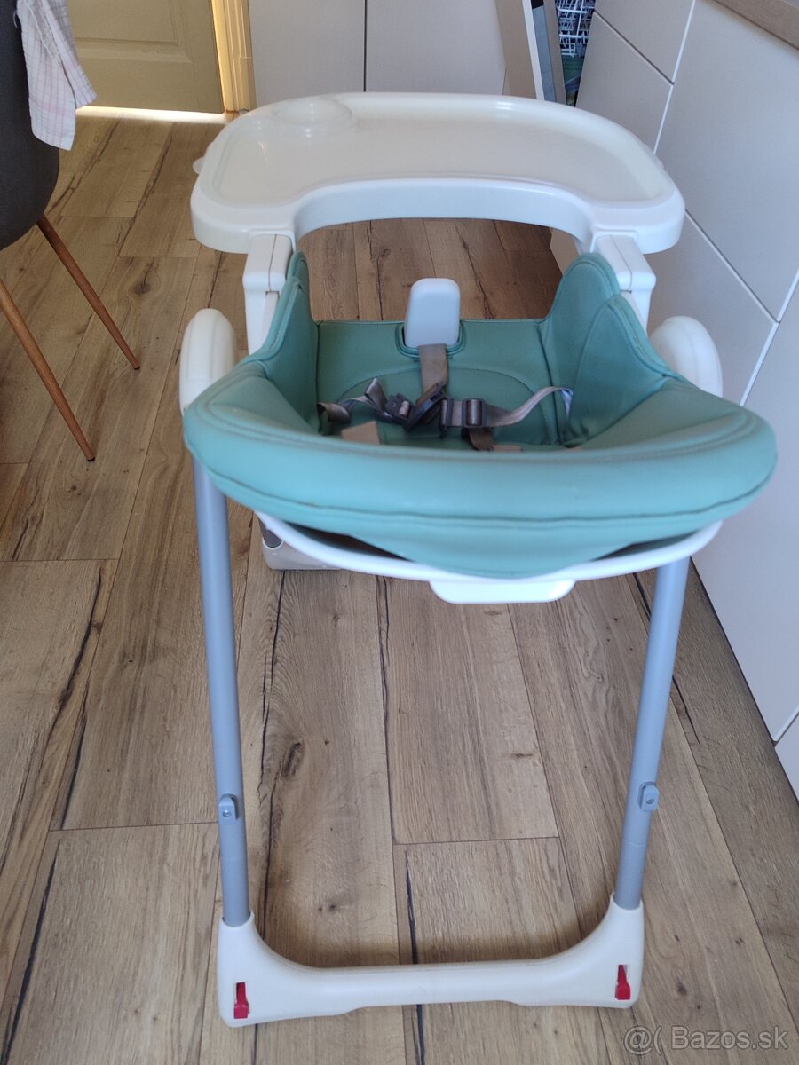 Detská sedačka na kŕmenie - 4