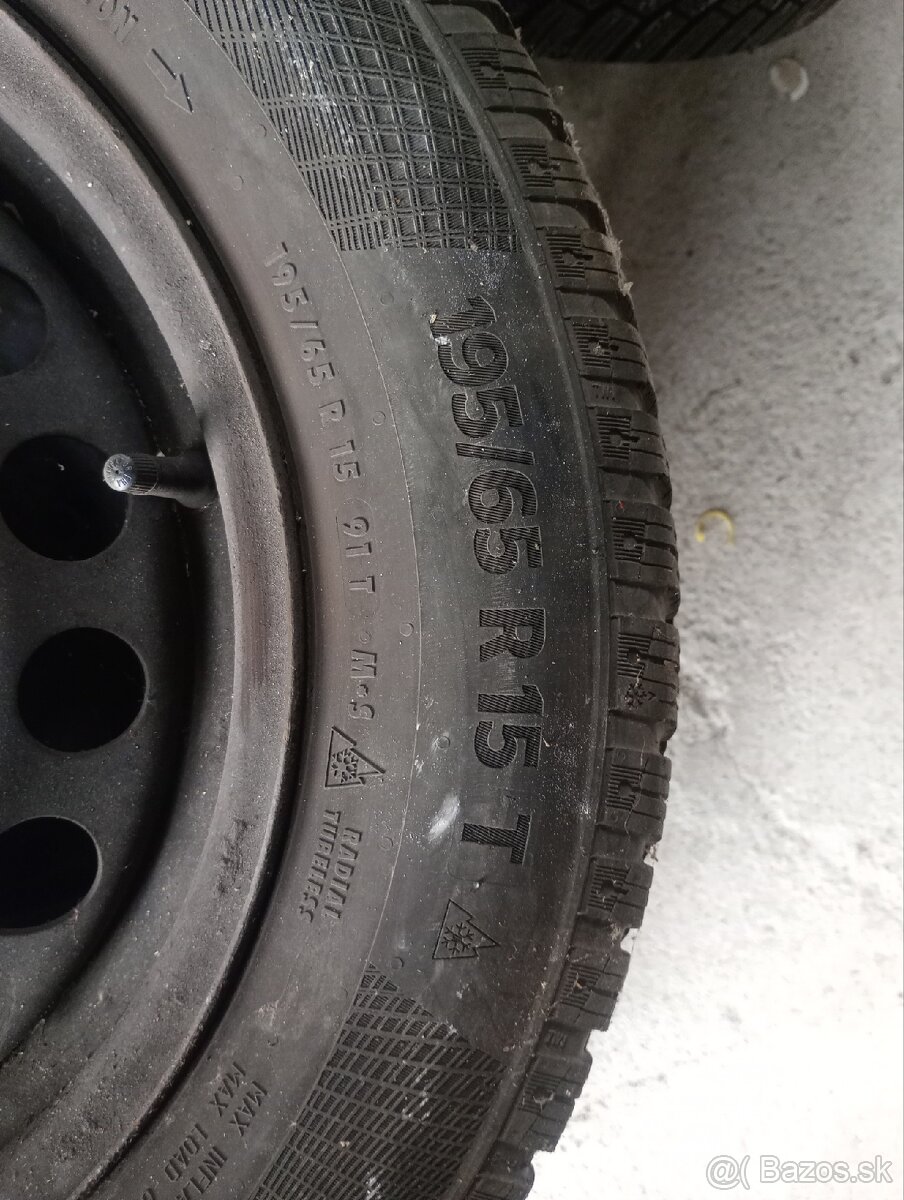 Predám zimné pneumatiky 195/65. R15 - 4