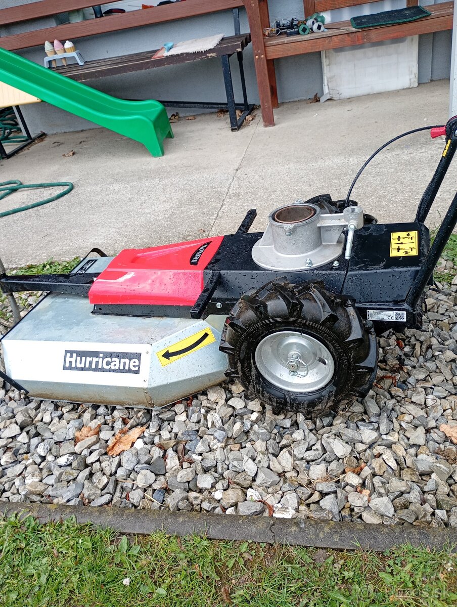 Vyžínač krovín AF 550/ mulčovač - 4