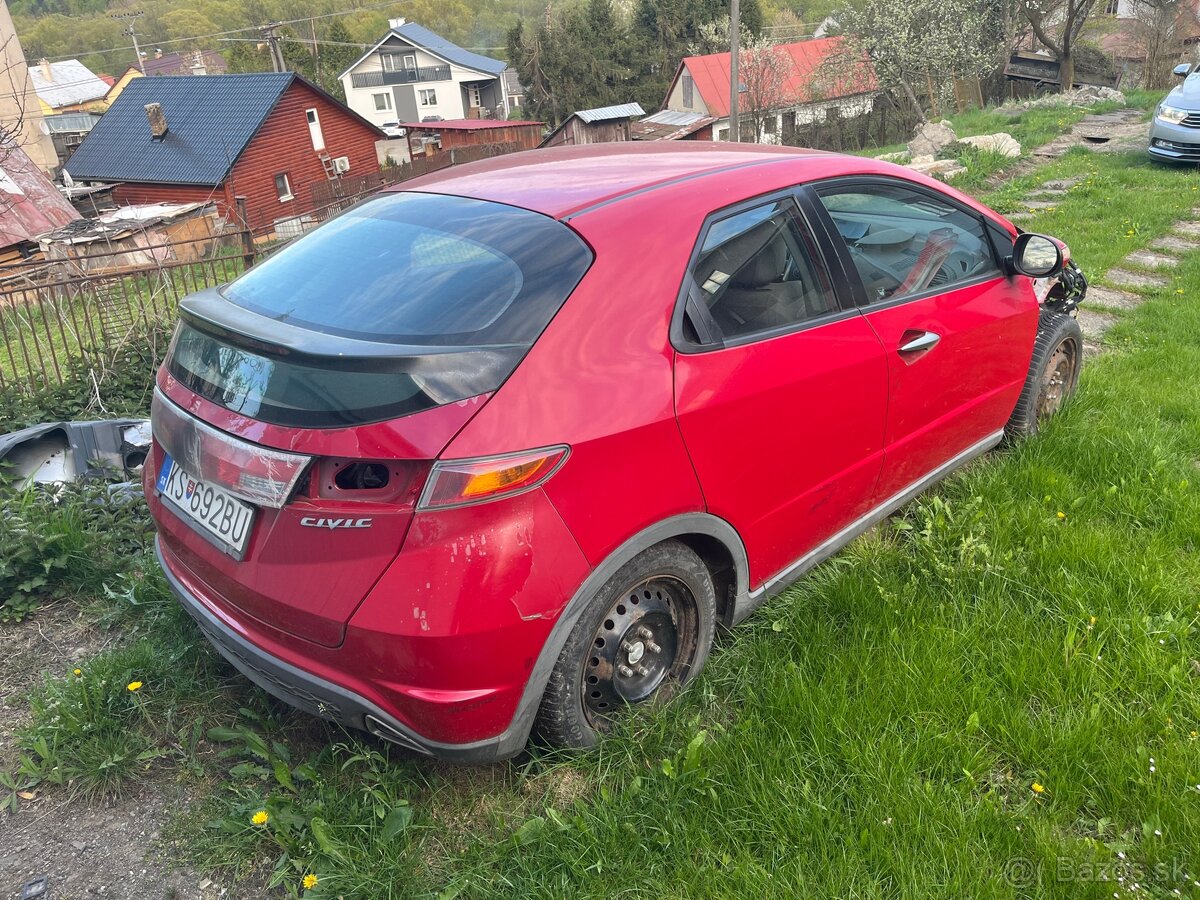Honda Civic - 4