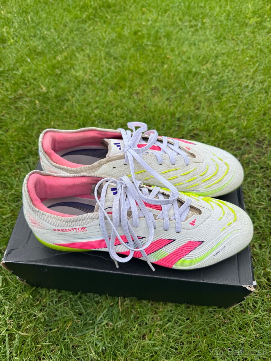 Kopačky Adidas Predátor Pro FG - 4